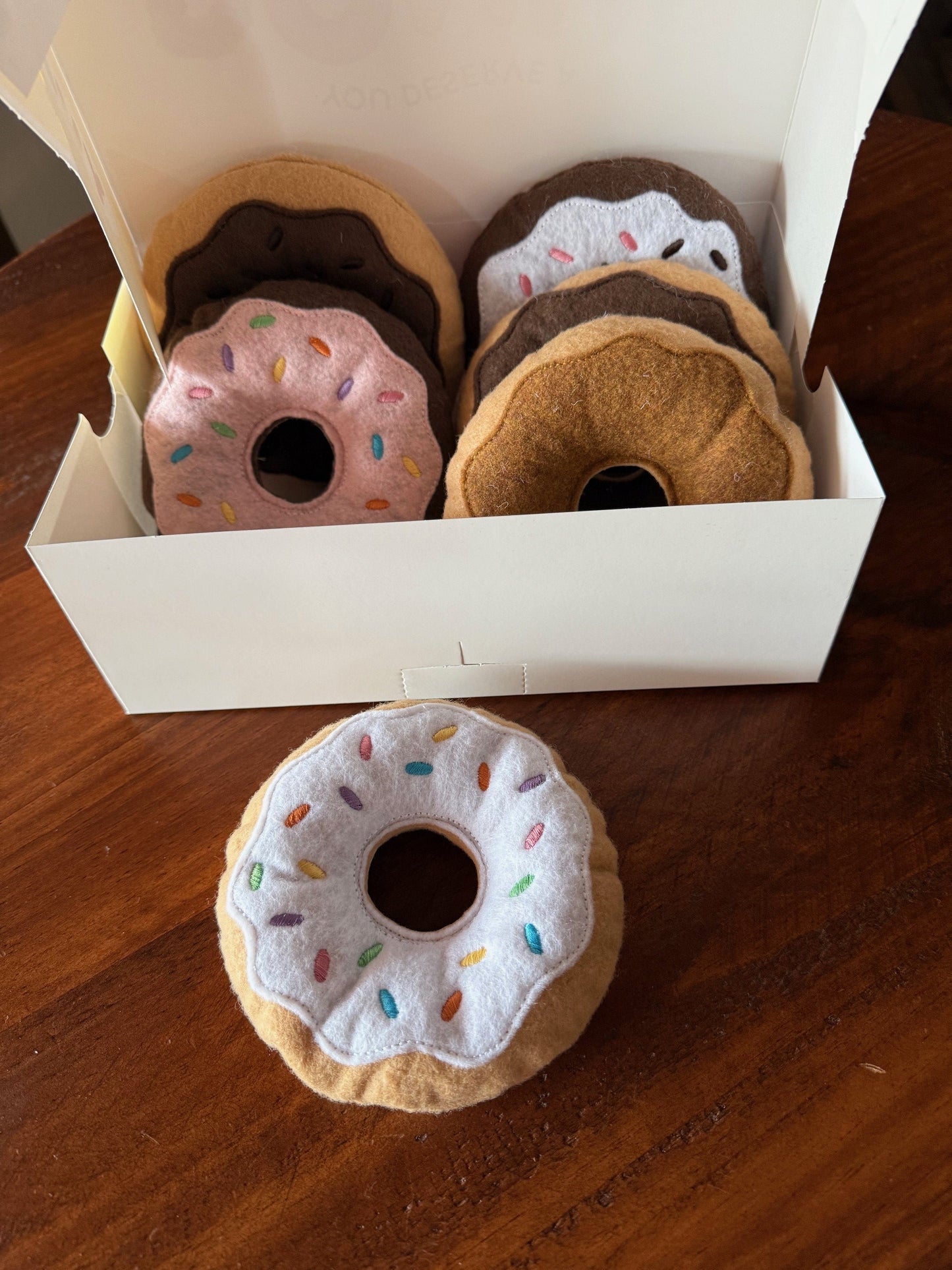 Play Food -Donut Machine Embroidery Pattern